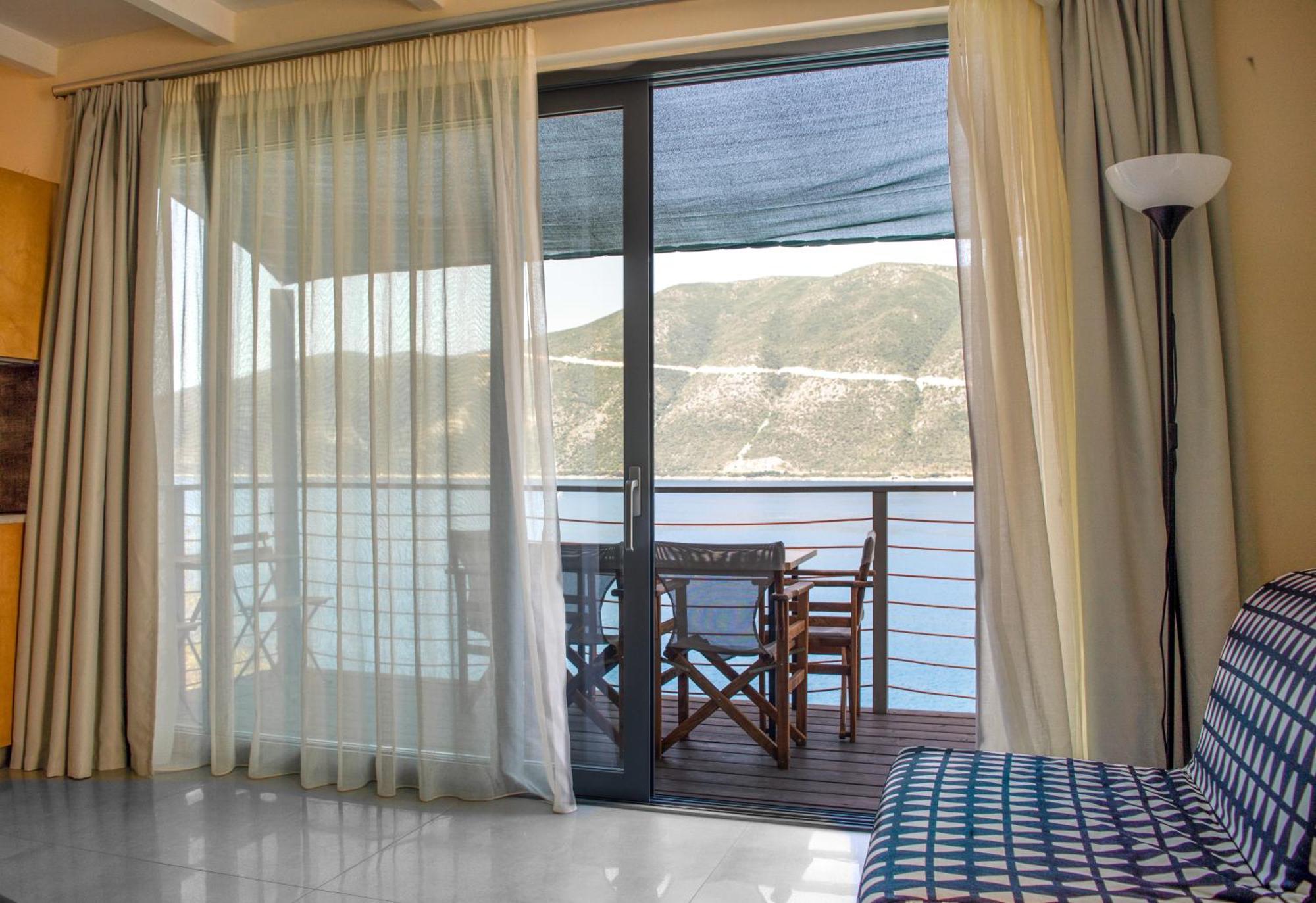 Soul Beach Suites Vasilikí Buitenkant foto